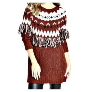 !! NWT Glamourous Nordstrom Burgundy Fringe Tunic Sweater sz xs